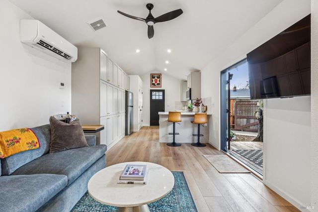 605 Calle Del Monte, Sonoma, CA 95476