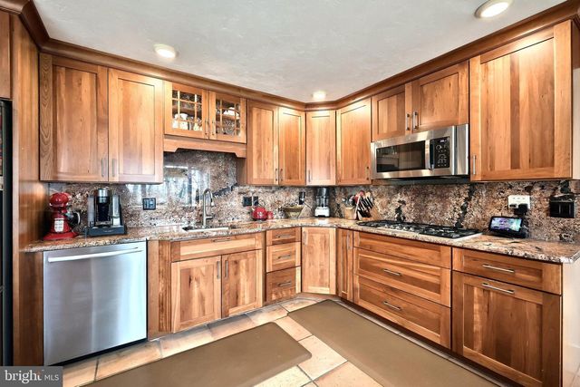 10 WHITE OAK TRL, Gettysburg, PA 17325