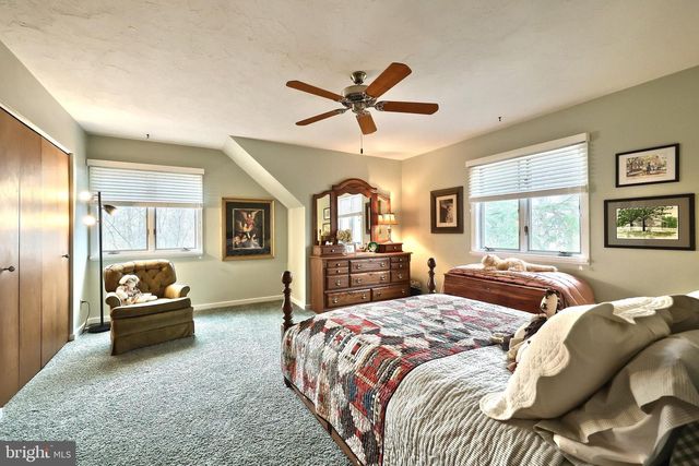 10 WHITE OAK TRL, Gettysburg, PA 17325
