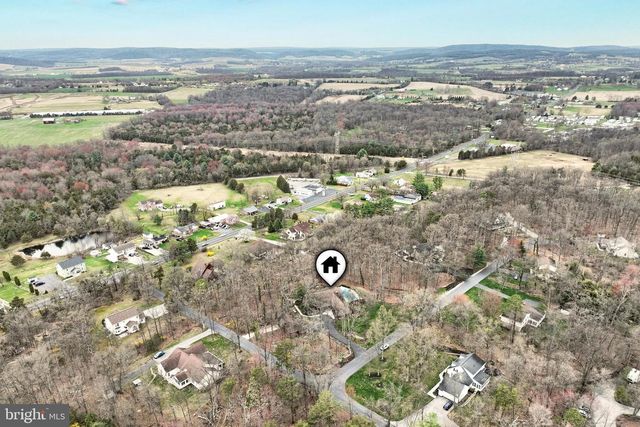 10 WHITE OAK TRL, Gettysburg, PA 17325