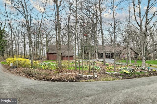 10 WHITE OAK TRL, Gettysburg, PA 17325