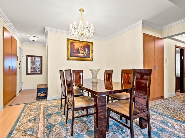 99-41 64th Ave D7, Rego Park, NY 11374