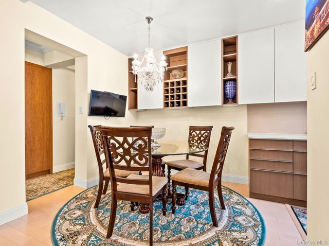 99-41 64th Ave D7, Rego Park, NY 11374