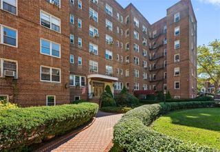 99-41 64th Ave D7, Rego Park, NY 11374