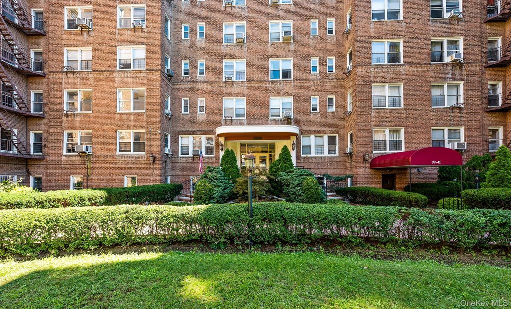 99-41 64th Ave D7, Rego Park, NY 11374 — photo 2