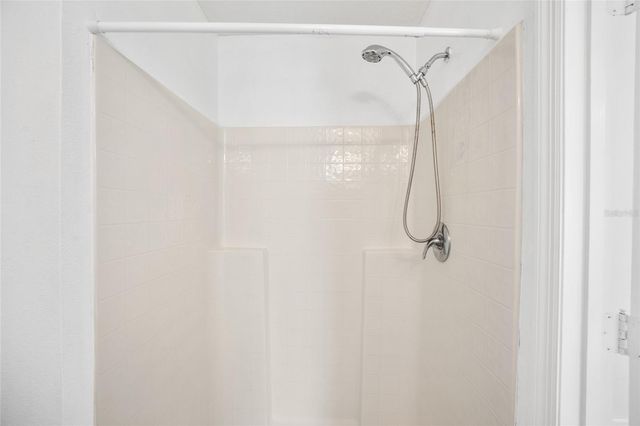 6096 SW 155TH STREET ROAD, Ocala, FL 34473