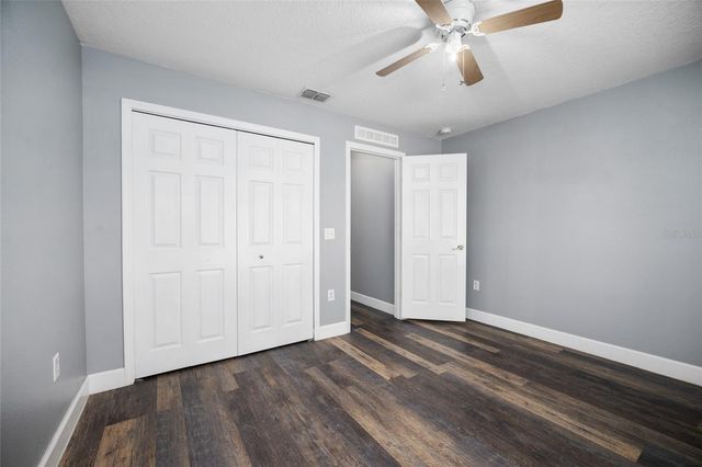 6096 SW 155TH STREET ROAD, Ocala, FL 34473