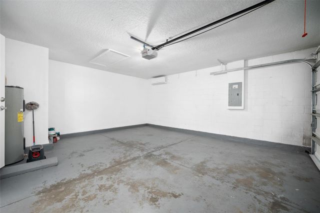 6096 SW 155TH STREET ROAD, Ocala, FL 34473