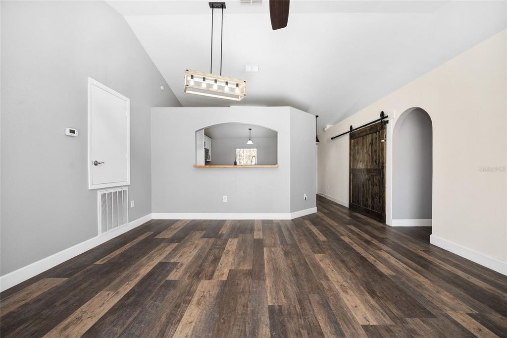 Image 16 of property listing at 6096 SW 155TH STREET ROAD, Ocala, FL 34473