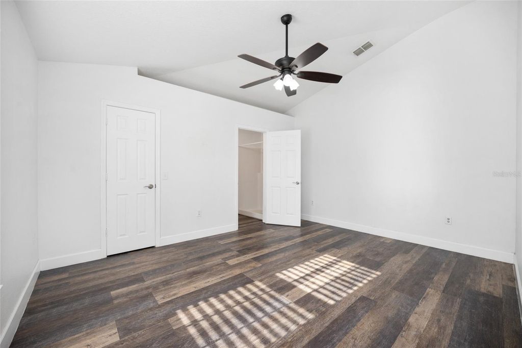 Image 25 of property listing at 6096 SW 155TH STREET ROAD, Ocala, FL 34473