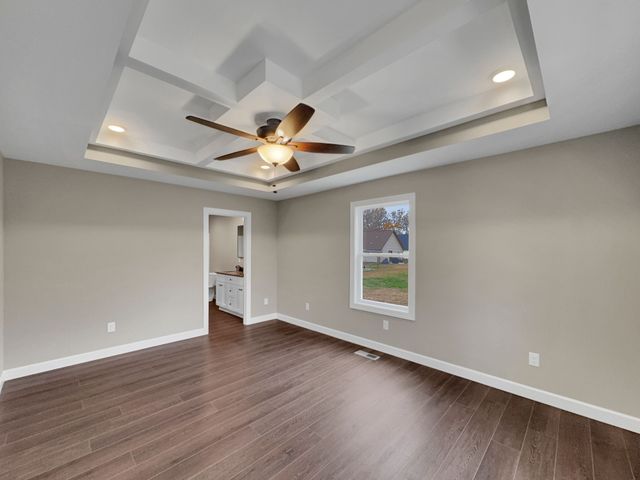 303 Cassie Dr, Lafayette, TN 37083