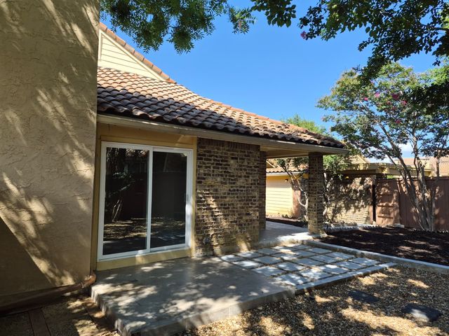 4267 Cuesta Drive 1, Irving, TX 75038