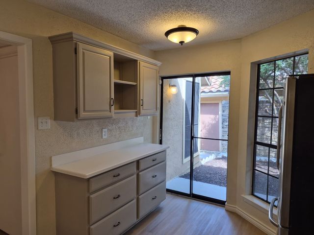 4267 Cuesta Drive 1, Irving, TX 75038