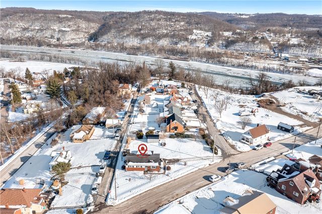 856 Horton St, Clairton, PA 15025