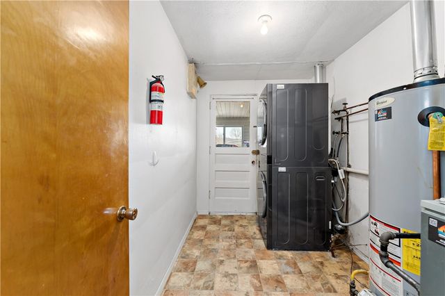 856 Horton St, Clairton, PA 15025
