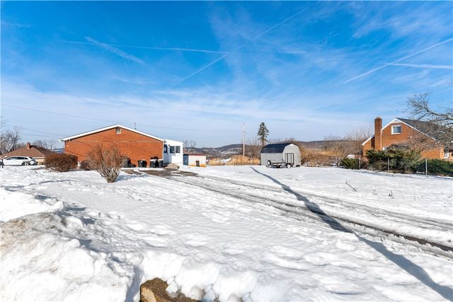 856 Horton St, Clairton, PA 15025
