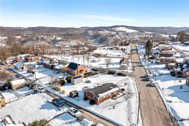 856 Horton St, Clairton, PA 15025