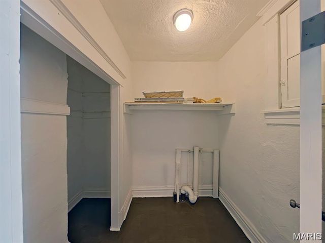 6000-6002 Etzel Avenue, St Louis, MO 63112