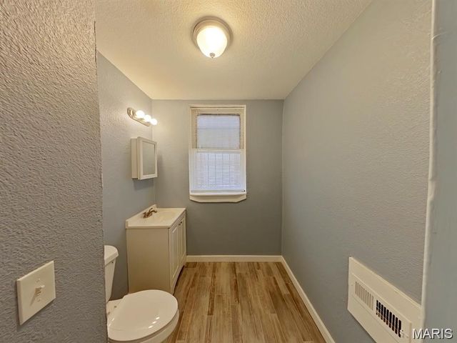 6000-6002 Etzel Avenue, St Louis, MO 63112