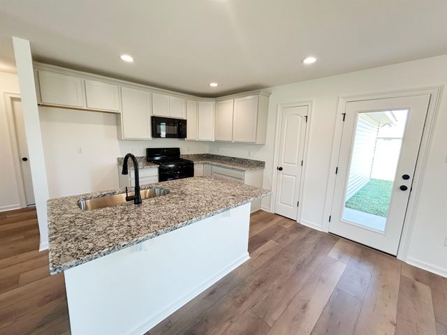 302 Tregre Lane, Thibodaux, LA 70301