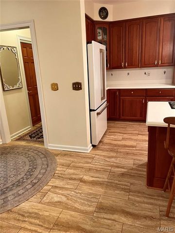 237 Saint Andrews Drive, St Albans, MO 63073