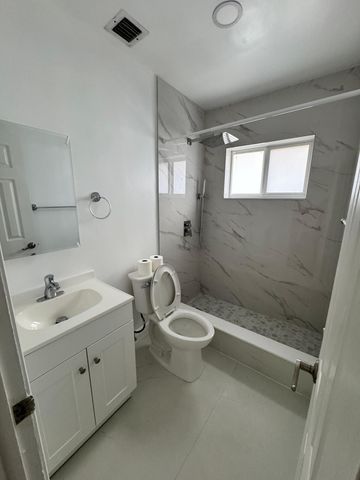 4941 SW 27th Avenue 1-2, Dania Beach, FL 33312