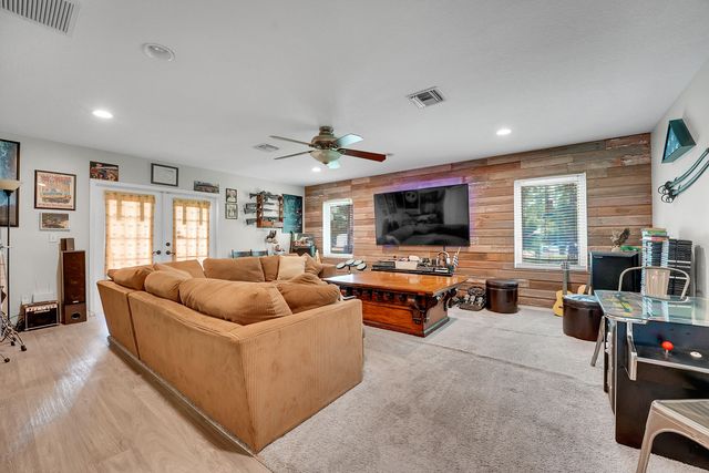 17646 N 83rd Pl Place N, The Acreage, FL 33470