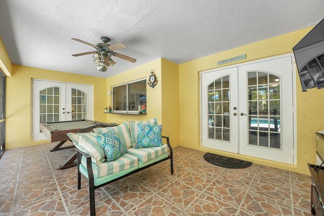 17646 N 83rd Pl Place N, The Acreage, FL 33470