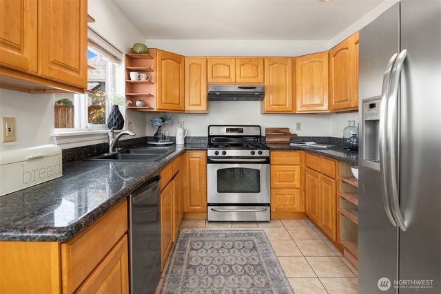 1728 26th Avenue S, Seattle, WA 98144