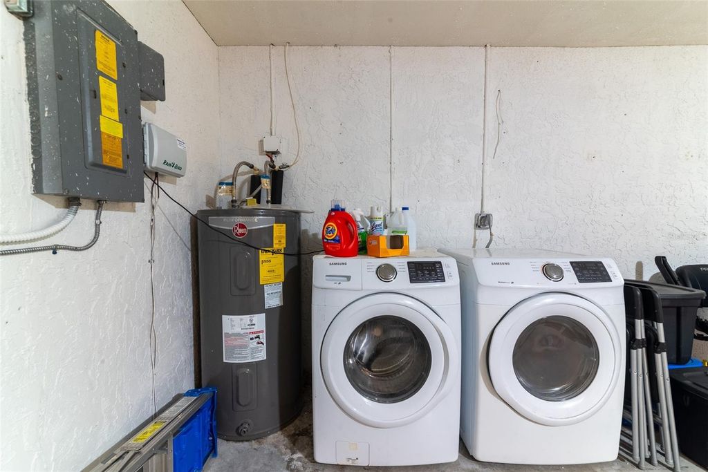 Image 26 of property listing at 3615 HAINES ROAD N, St Petersburg, FL 33704