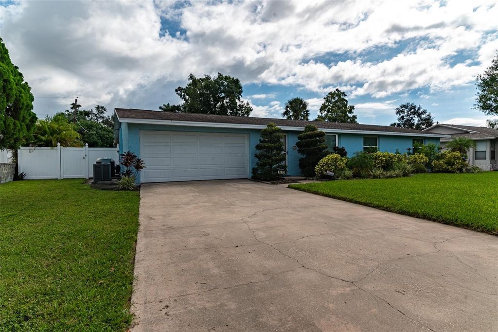 Image 32 of property listing at 3615 HAINES ROAD N, St Petersburg, FL 33704