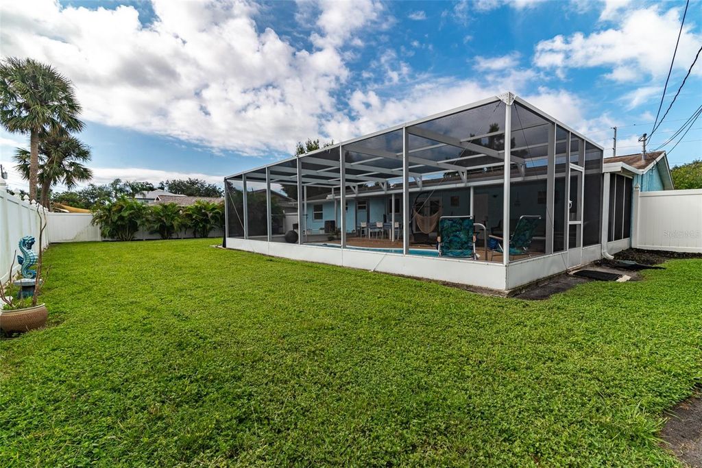 Image 34 of property listing at 3615 HAINES ROAD N, St Petersburg, FL 33704