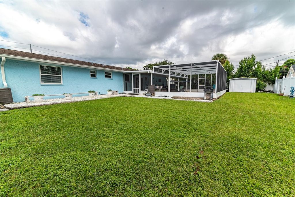 Image 36 of property listing at 3615 HAINES ROAD N, St Petersburg, FL 33704
