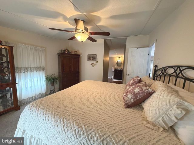 155 SHIPPENSBURG MOBILE EST, Shippensburg, PA 17257