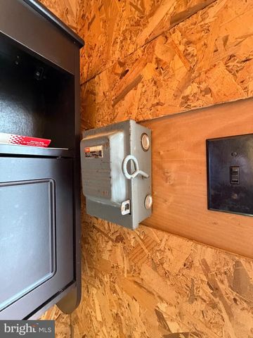 155 SHIPPENSBURG MOBILE EST, Shippensburg, PA 17257