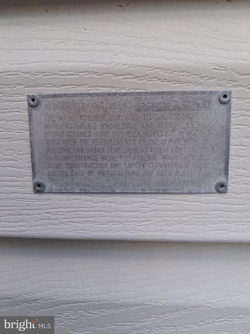 155 SHIPPENSBURG MOBILE EST, Shippensburg, PA 17257