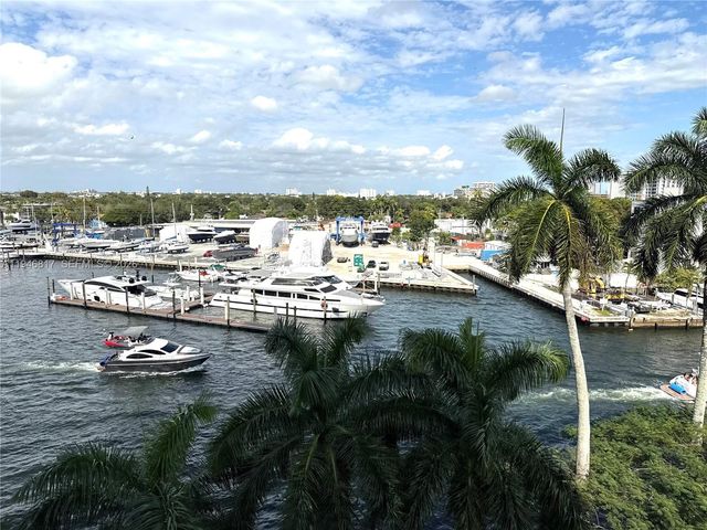 1861 NW S River Dr 1404, Miami, FL 33125