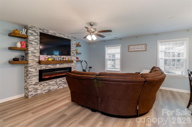 900 Providence Road 10, Lancaster, SC 29720