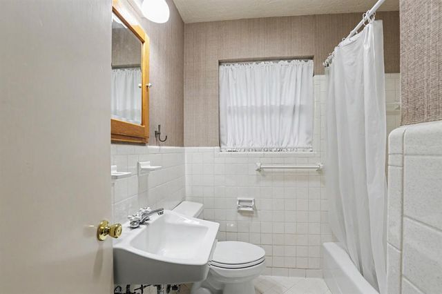 1716 Bedford Lane, Norman, OK 73072