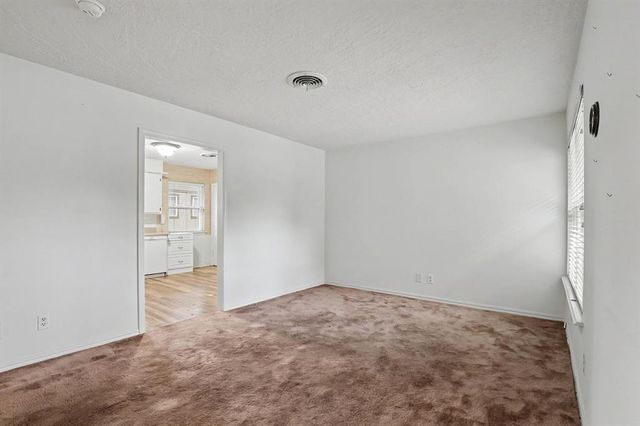1716 Bedford Lane, Norman, OK 73072