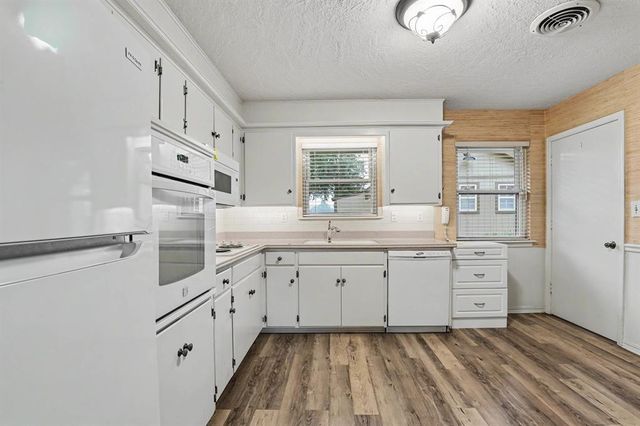 1716 Bedford Lane, Norman, OK 73072