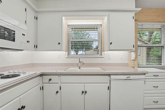 1716 Bedford Lane, Norman, OK 73072