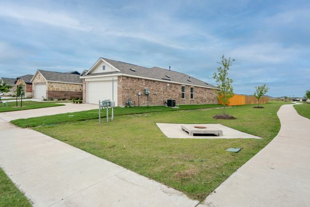 1419 MERLIN BLUFF Street, Forney, TX 75126
