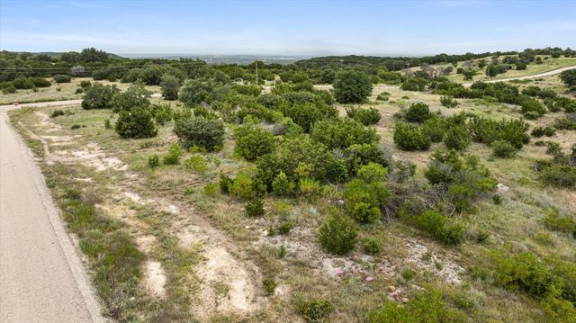 1031 Highland Drive, Glen Rose, TX 76043