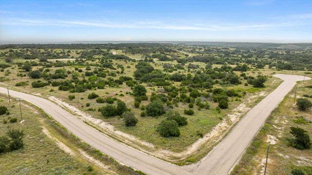1031 Highland Drive, Glen Rose, TX 76043