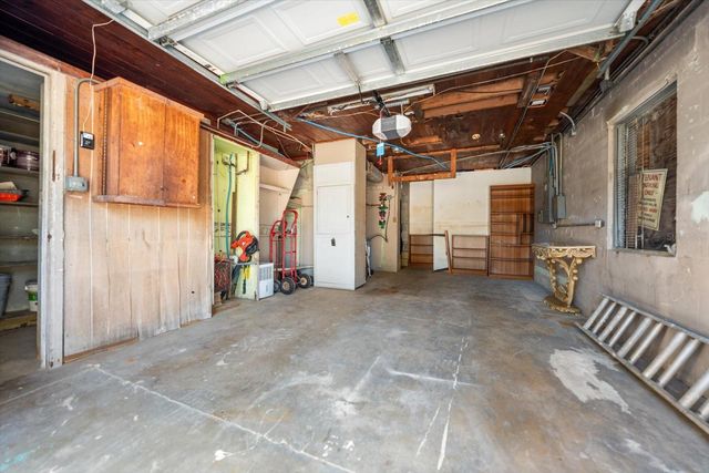 40 77TH AVENUE, Treasure Island, FL 33706