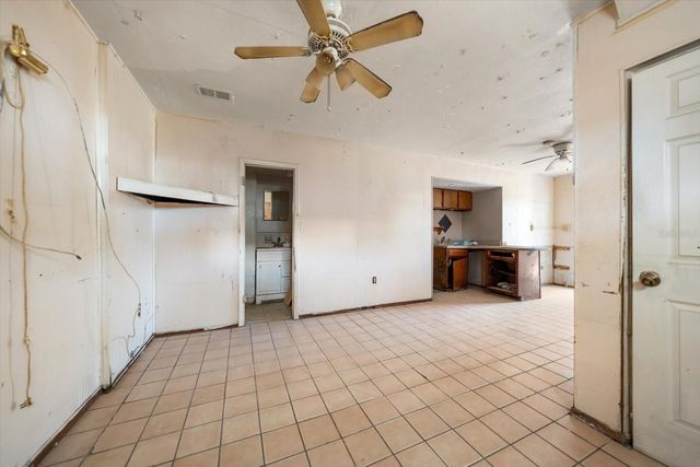 40 77TH AVENUE, Treasure Island, FL 33706