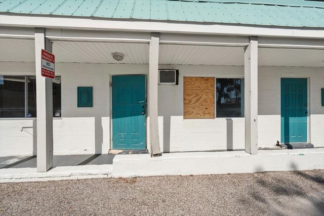 40 77TH AVENUE, Treasure Island, FL 33706