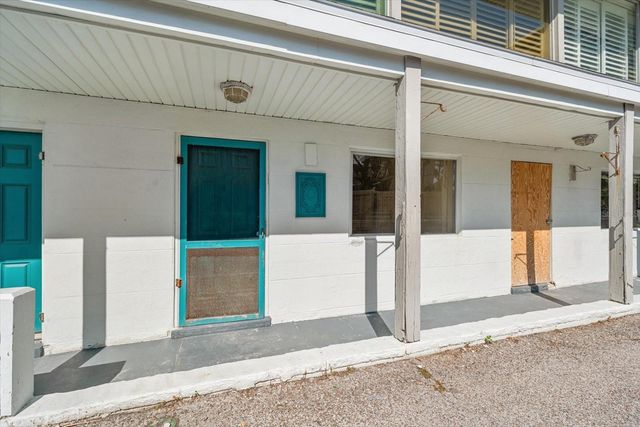 40 77TH AVENUE, Treasure Island, FL 33706