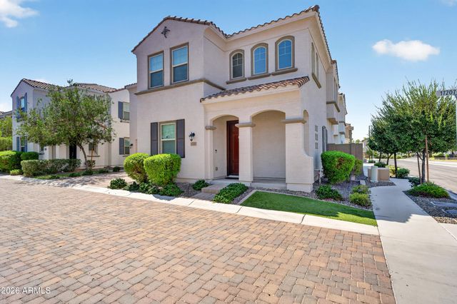 17207 N 10TH Street, Phoenix, AZ 85022